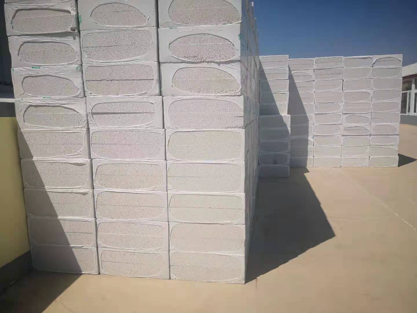 熱固復合聚苯乙烯泡沫保溫板